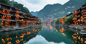 享譽貴陽(yáng)-黃果樹-大(da)小(xiǎo)七孔-西江(jiang)千戶(hu)苗寨--黔靈(ling)山(shān)公(gōng)園雙飛五日(ri)